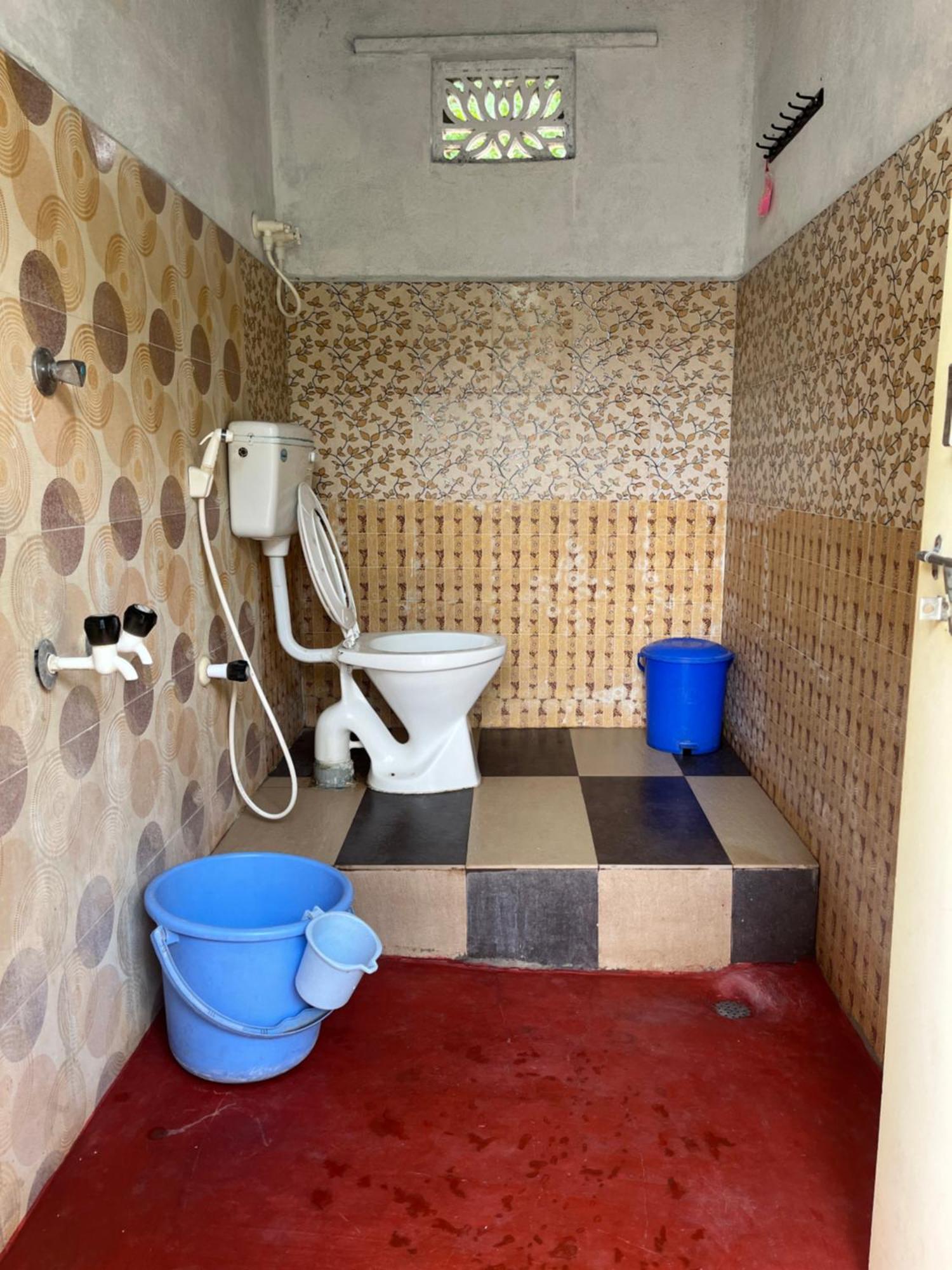 האמפי Sunrise Guest House & Restaurant מראה חיצוני תמונה